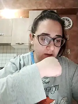 Snapshot of Dolcecurvy chatting on February 2, 10:30 pm Dolcecurvy online show from February 2, 10:30 pm