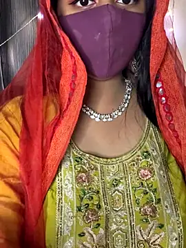 Dishasarmaa05 online show from November 14, 5:33 pm