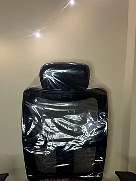 Dishasarmaa05 online show from November 28, 3:58 pm