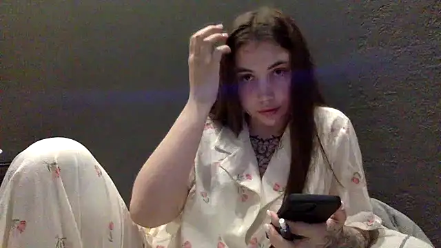 bysinka18 online show from April 19, 5:12 pm