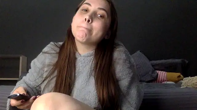 Snapshot of bysinka18 chatting on May 14, 6:26 pm bysinka18 online show from May 14, 6:26 pm