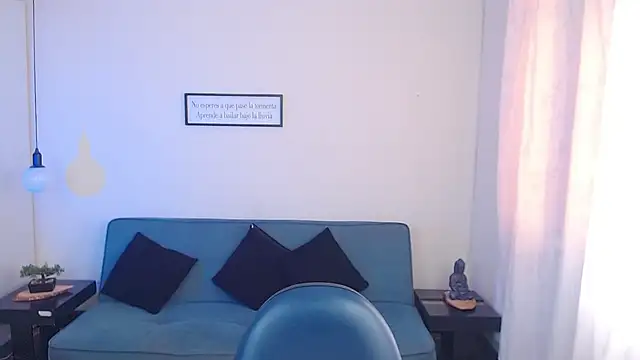 Snapshot of babymaik chatting on March 4, 1:38 pm babymaik online show from March 4, 1:38 pm
