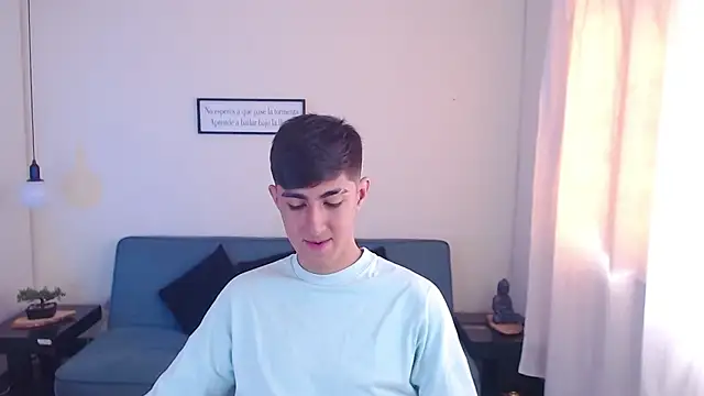 Snapshot of babymaik chatting on March 8, 1:47 pm babymaik online show from March 8, 1:47 pm