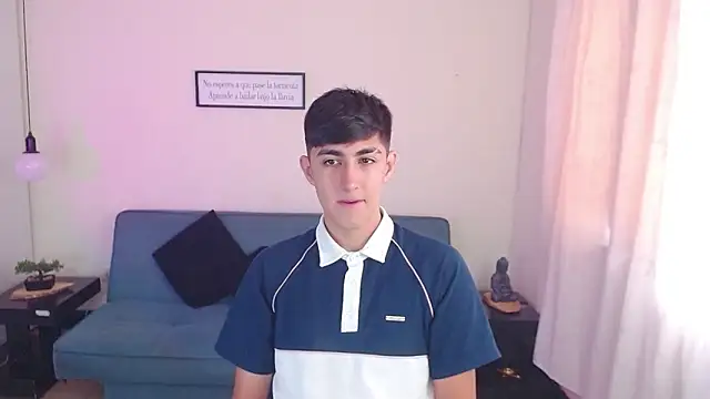 Snapshot of babymaik chatting on March 12, 1:08 pm babymaik online show from March 12, 1:08 pm