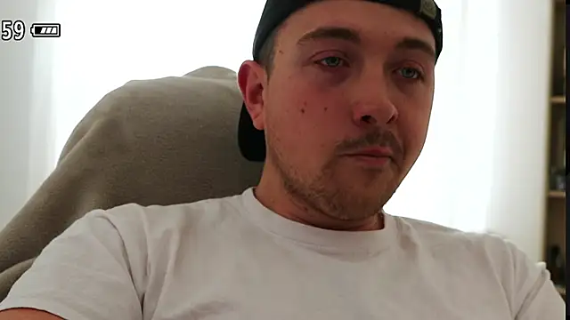 Snapshot of JBM007 chatting on February 23, 7:39 am JBM007 online show from February 23, 7:39 am