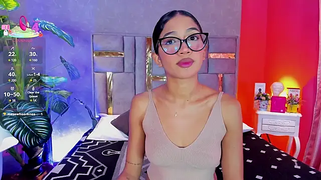 Tyla Ks online show from March 18, 7:17 pm