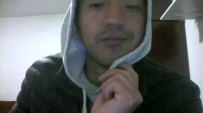 Snapshot of SaintJacob chatting on February 20, 12:41 am SaintJacob online show from February 20, 12:41 am