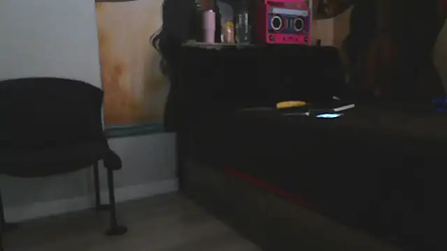 Queenanitadix online show from March 23, 6:23 pm