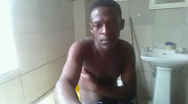 Snapshot of Justusual444 chatting on March 12, 10:05 am Justusual444 online show from March 12, 10:05 am