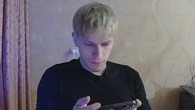 frama666 online show from March 22, 5:05 pm