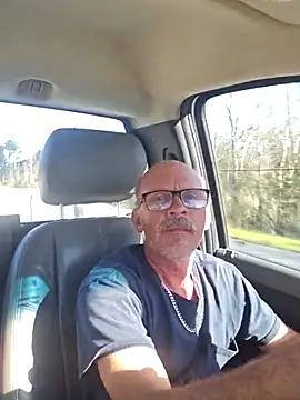 chris8827 online show from March 12, 9:45 pm