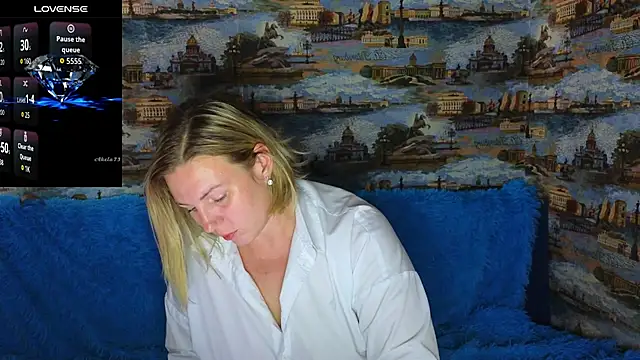 Snapshot of LadyLucky_ chatting on September 30, 3:22 am LadyLucky  online show from September 30, 3:22 am