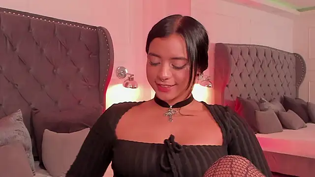 Snapshot of regina_noctixx chatting on October 9, 5:05 am regina noctixx online show from October 9, 5:05 am