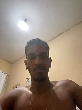 Snapshot of ldkzinnn chatting on March 6, 2:51 am ldkzinnn online show from March 6, 2:51 am