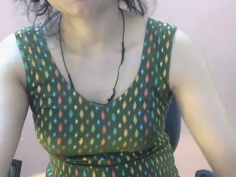 Cute Pihu01 online show from February 15, 7:21 pm