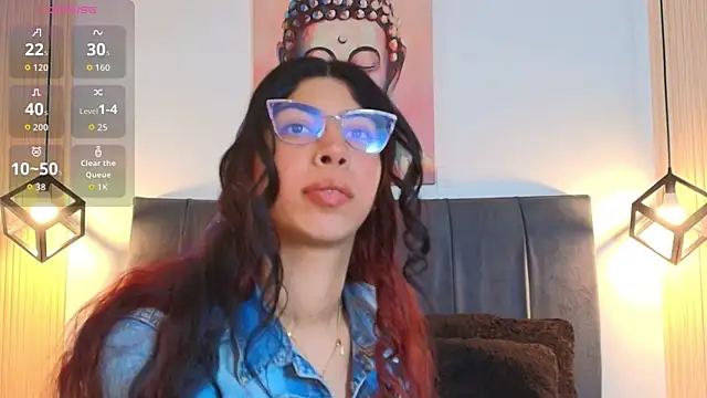 Snapshot of Cassie_bloom chatting on November 28, 8:00 pm Cassie bloom online show from November 28, 8:00 pm