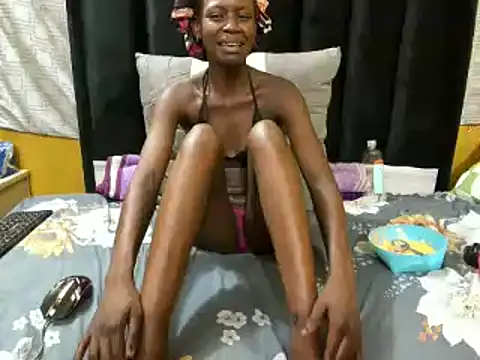 Snapshot of Malenderxxx chatting on February 27, 12:32 am Malenderxxx online show from February 27, 12:32 am