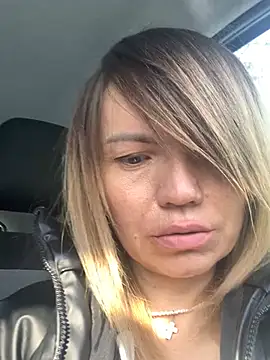 Ella Pearlie online show from February 26, 10:36 am