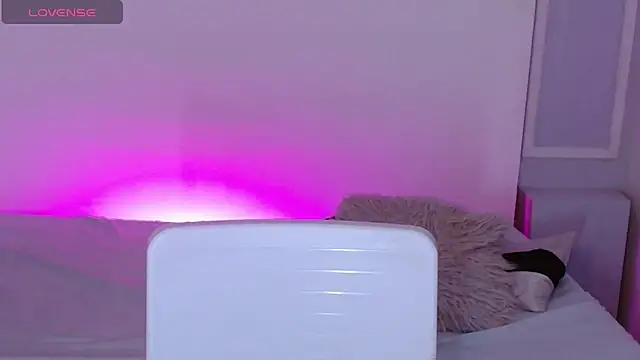 JasmineBella0 online show from March 1, 2:04 am