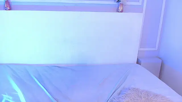 JasmineBella0 online show from March 7, 1:42 am