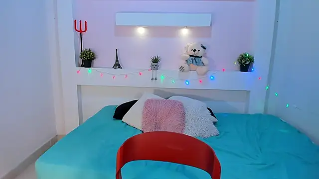 JasmineBella0 online show from November 16, 10:15 pm