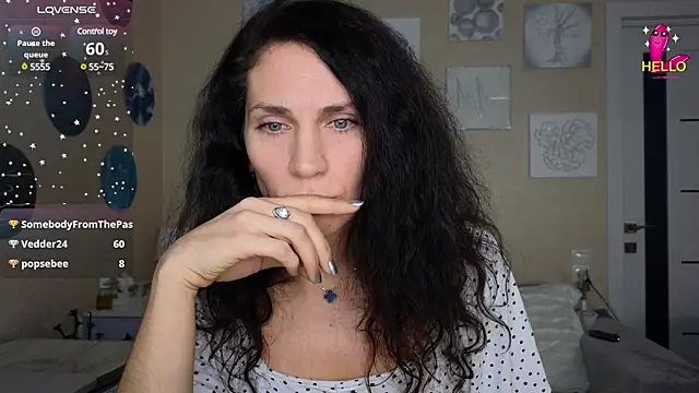 Snapshot of mylady_xenia chatting on March 6, 12:43 am mylady xenia online show from March 6, 12:43 am