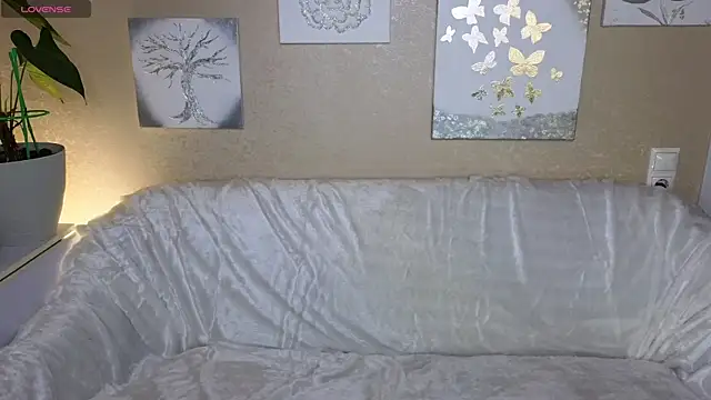 mylady xenia online show from March 29, 6:19 pm