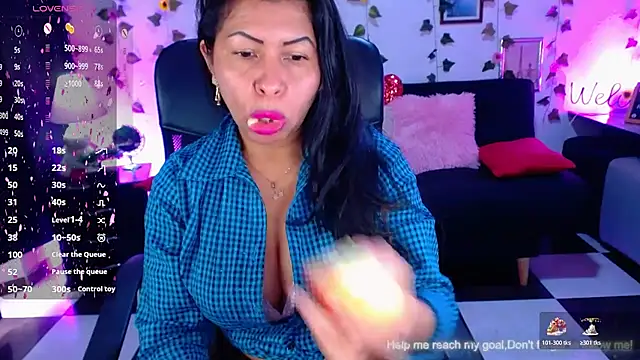 AbbyPrincessAGT online show from December 2, 8:15 pm