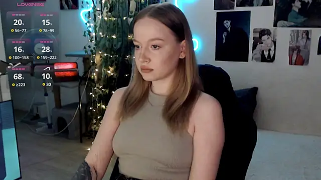 lissallor  online show from March 5, 9:27 am