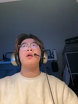 Snapshot of Anson0722 chatting on December 3, 6:54 am Anson0722 online show from December 3, 6:54 am