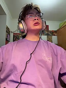 Anson0722 online show from April 12, 12:10 pm