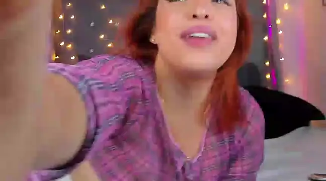 Anaroussew02 online show from February 27, 8:17 am