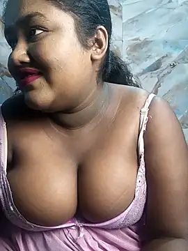 Snapshot of horny_diana chatting on September 22, 6:43 pm horny diana online show from September 22, 6:43 pm