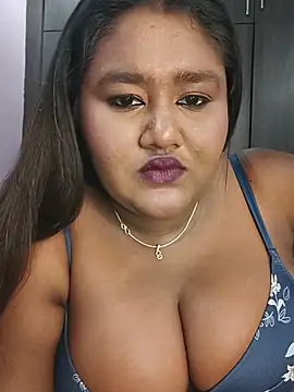 Snapshot of horny_diana chatting on July 12, 5:37 pm horny diana online show from July 12, 5:37 pm