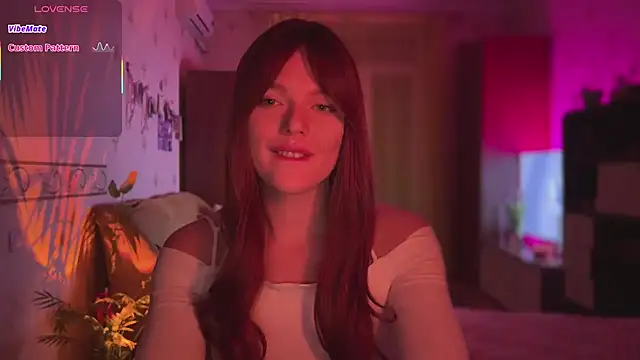 CherryRed Girl online show from February 28, 8:54 pm