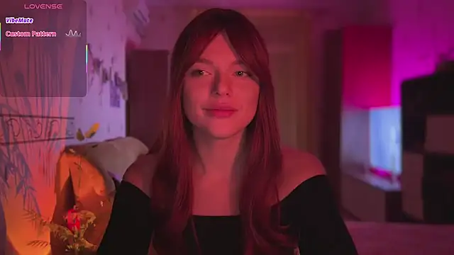 CherryRed Girl online show from March 4, 10:49 pm