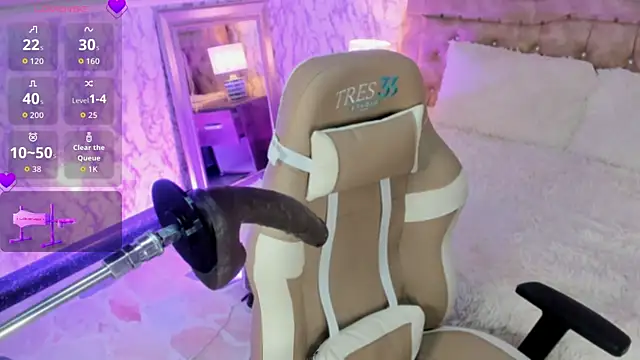 CandyKissx online show from October 22, 7:35 pm