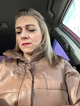 Lusi Luxary online show from March 14, 7:37 am