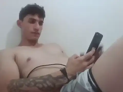 Brian lumper01 online show from February 26, 8:44 pm