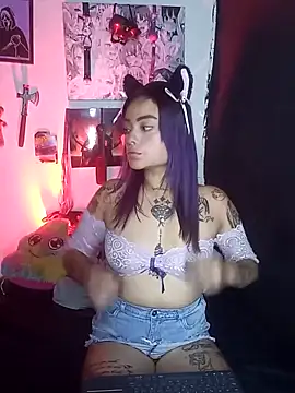 Snapshot of ChloeAllennn chatting on October 3, 11:07 am ChloeAllennn online show from October 3, 11:07 am