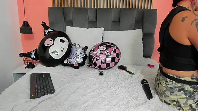 Snapshot of Georgina_Vega chatting on October 28, 4:16 am Georgina Vega online show from October 28, 4:16 am