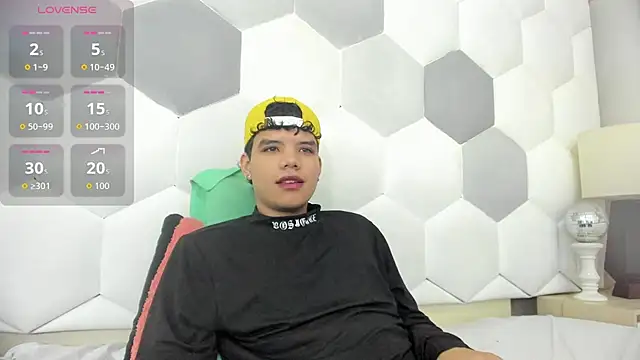 Axel Forte online show from October 29, 1:35 pm