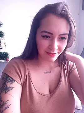 Luna kitty online show from January 5, 6:33 pm