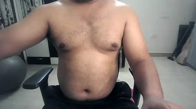 Snapshot of desi_56 chatting on February 23, 12:41 am desi 56 online show from February 23, 12:41 am