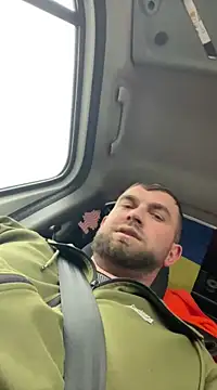 Snapshot of daniel21p chatting on March 11, 3:23 pm daniel21p online show from March 11, 3:23 pm