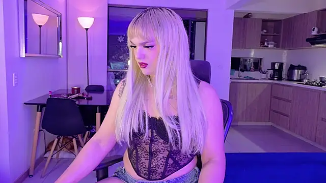 Snapshot of ScarletThompsonx chatting on February 24, 11:58 pm ScarletThompsonx online show from February 24, 11:58 pm