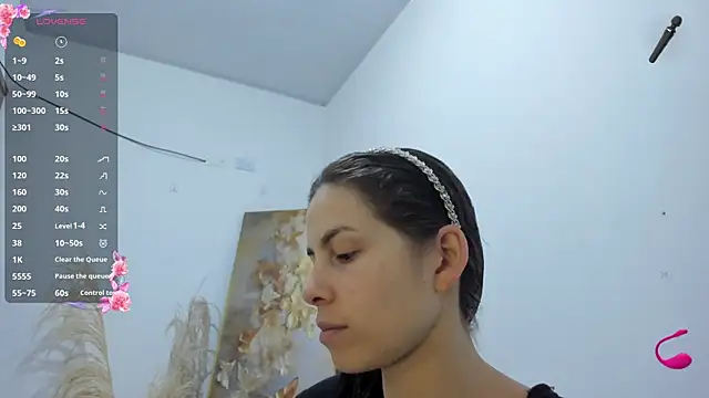 jessyegoldenn online show from October 31, 4:19 pm