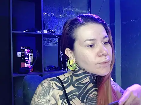 Pandora 9666 online show from November 4, 2:05 pm