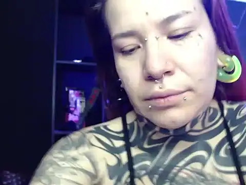 Snapshot of Pandora_9666 chatting on December 17, 2:01 pm Pandora 9666 online show from December 17, 2:01 pm