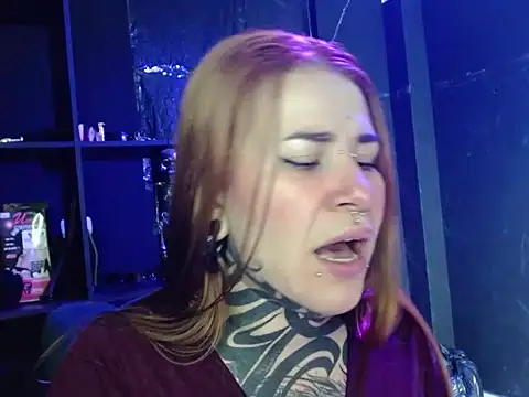 Snapshot of Pandora_9666 chatting on January 16, 4:22 pm Pandora 9666 online show from January 16, 4:22 pm